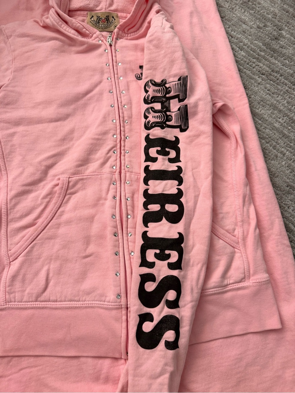 Vintage Juicy Couture Women's Pink and Black Hoodie - Picture 5 of 10